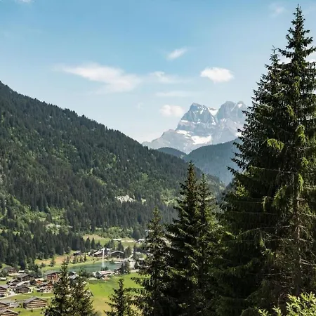 Chouta Cht5 Center & Telecabine 4pers * Châtel